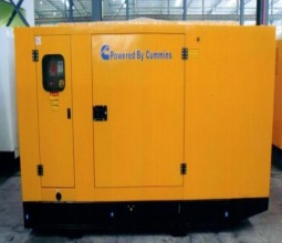 so-sanh-may-phat-dien-250kva-Cummins-voi-Mitsubishi