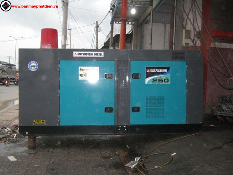 Máy phát điện mitsubishi 250kva. Hotline: 0909.153.183