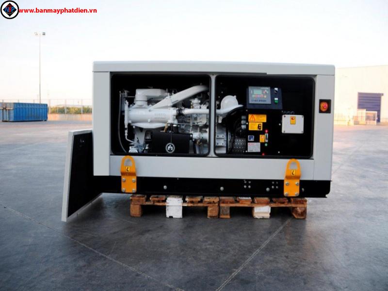 Máy phát điện yanmar 100kva. Hotline: 0909.153.183