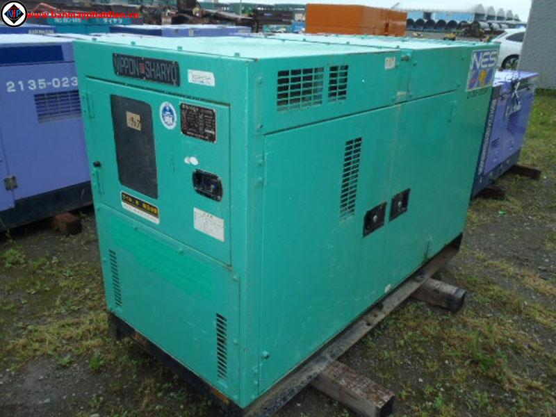 Máy phát điện hino 30kva. Liên hệ: 0988.144.847