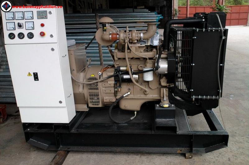 Máy phát điện cummins 70kva. Liên hệ: 0988.144.847