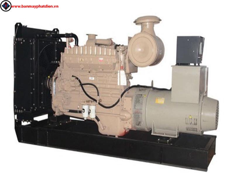 Máy phát điện cummins 300kva. Hotline: 0909.153.183